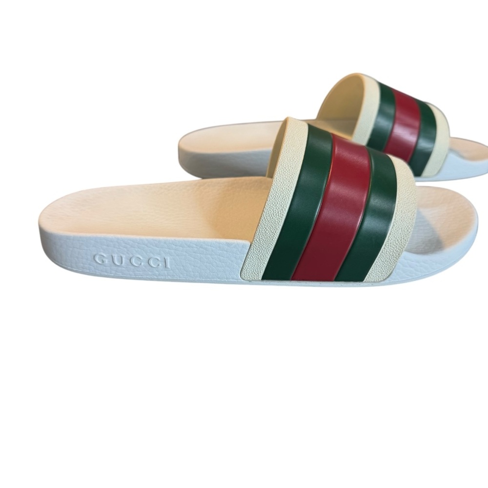Gucci Pursuit 72 White and Green Striped Flip Flop Slides Sandals - Picture 2 of 9